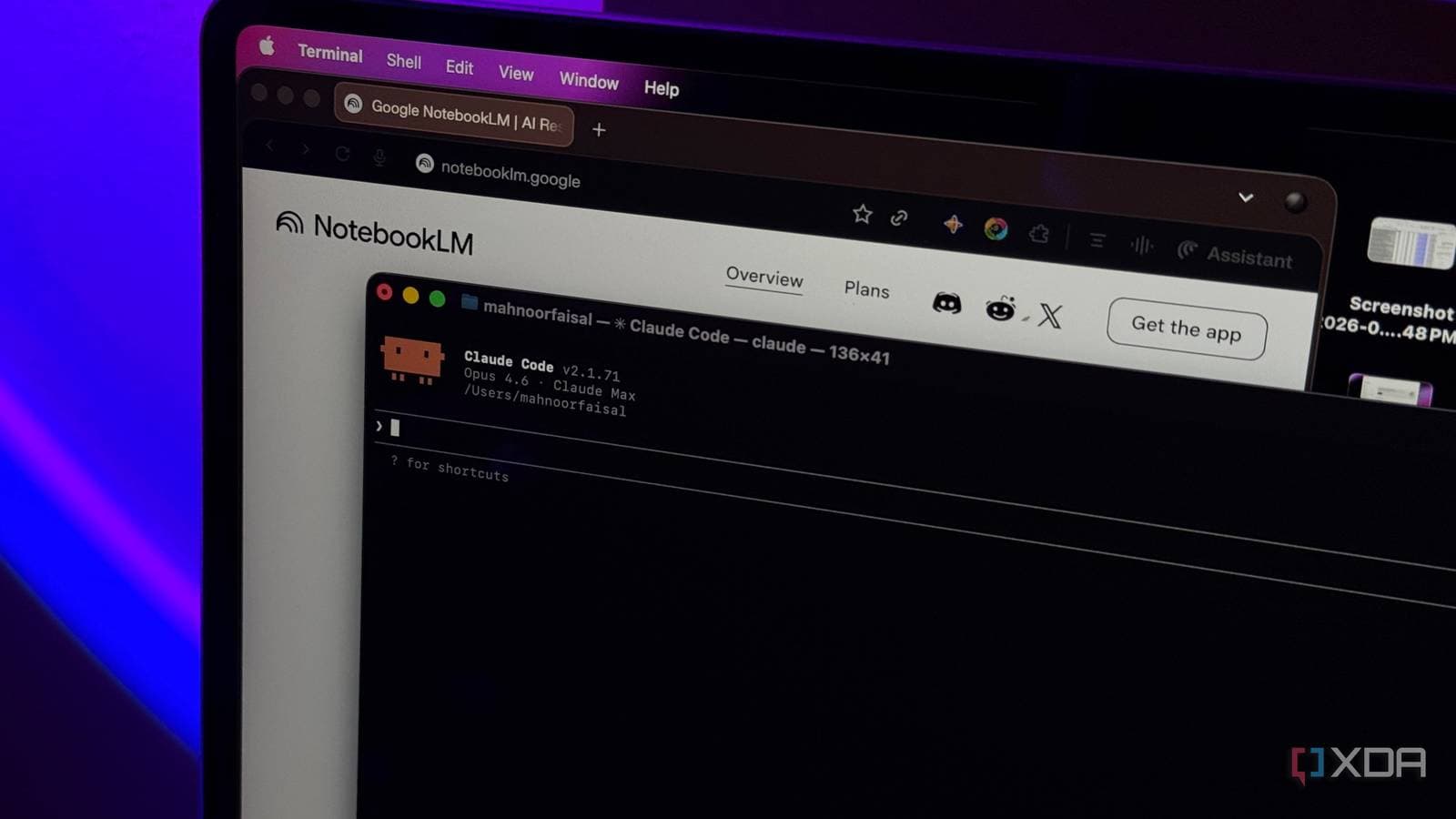J'ai associé NotebookLM avec Claude Code, et cela ressemble à une équipe de rêve
